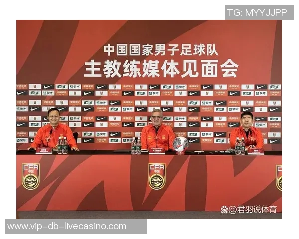国家足球队主教练的职责与挑战如何推动球队走向辉煌未来 国家足球队主教练的职责与挑战如何推动球队走向辉煌未来